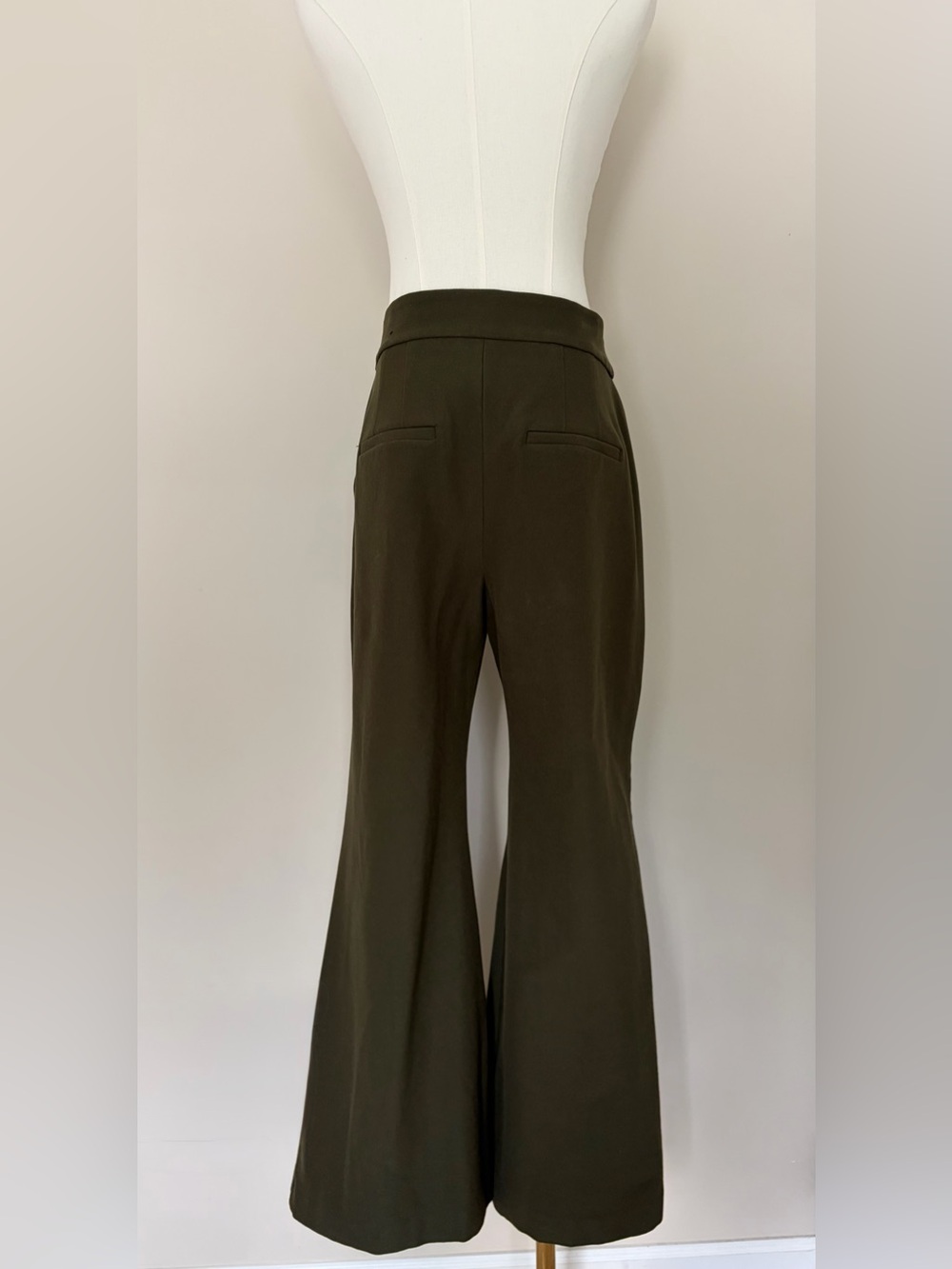 Express Flare Leg High-Waist Pants in Olive Green sz 8 SHORT - Picture 2 of 10